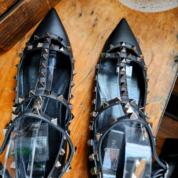 Valentino Rockstud Noir T-Strap Caged Flats - Picture 5 of 8